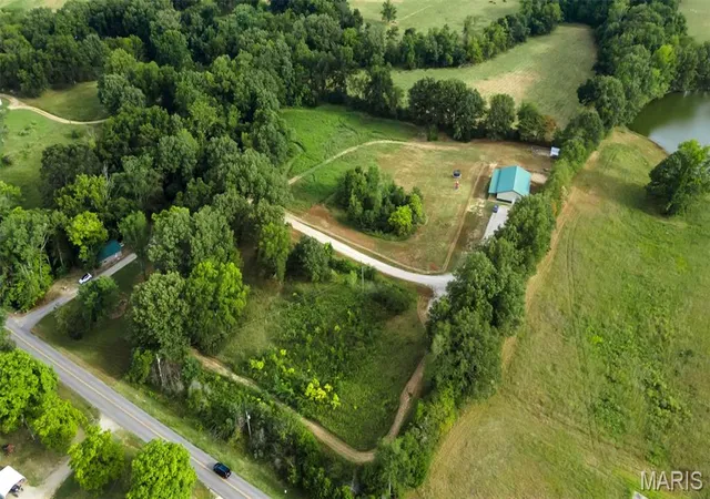 Photo 4 of Single Family Residence at 17708 State Hwy K, Advance, MO 63730 | MLS# MIS25050888 |  | Sold on 2025-12-29