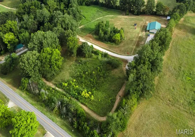 Photo 5 of Single Family Residence at 17708 State Hwy K, Advance, MO 63730 | MLS# MIS25050888 |  | Sold on 2025-12-29