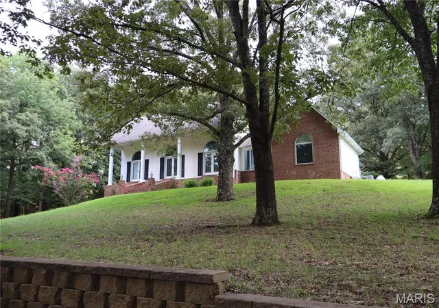 Photo 3 of Single Family Residence at 15800 State Hwy Ad, Dexter, MO 63841 | MLS# MIS25051125 | | Sold on 2025-10-31