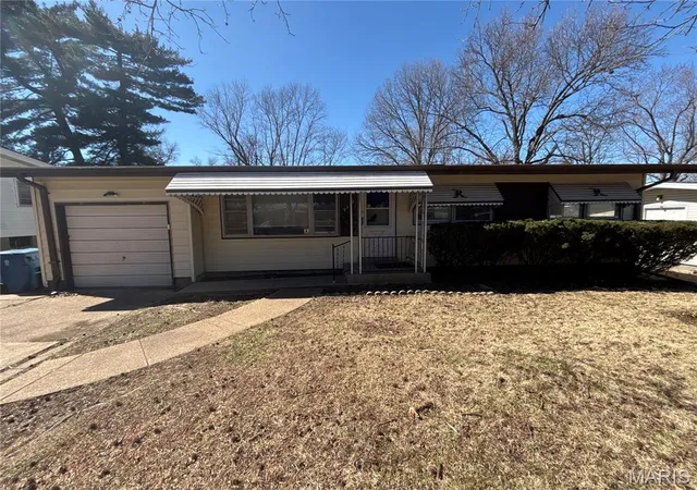 Single Family Residence at 9319 Clarion Dr, Saint Louis, MO 63136 | MLS# MIS25051263 | | Sold on 2025-10-23
