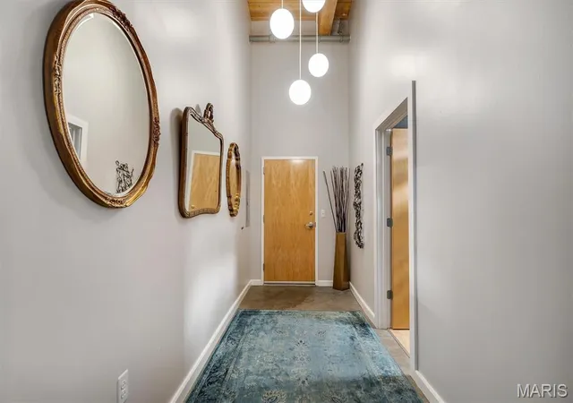 2nd image of 901 Washington Avenue #201, St Louis, MO 63101 | MLS# MIS25052818