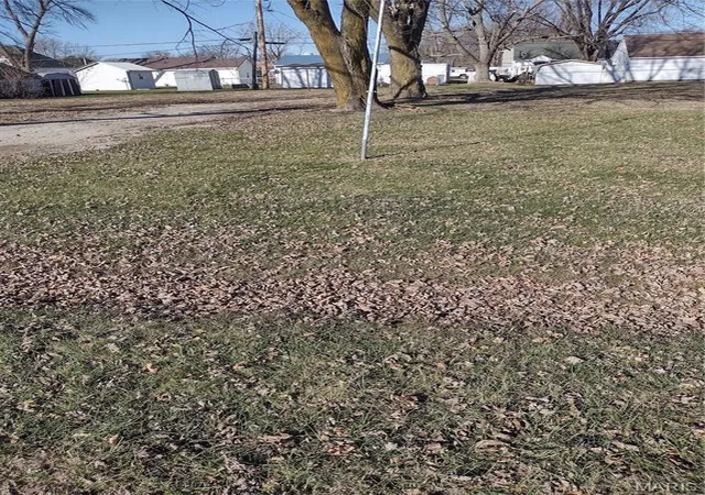 Photo 4 of Land at 405 West Bland, Vandalia, MO 63382 | MLS# MIS25053767 |  | Sold on 2025-10-24
