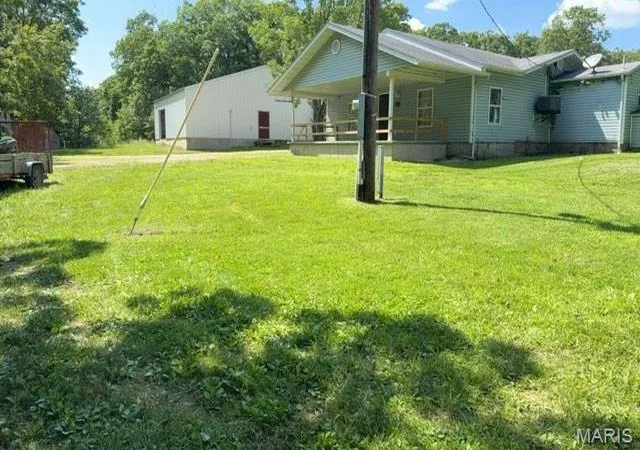 Photo 2 of Single Family Residence at 1711 Buntons Holler, Owensville, MO 65066 | MLS# MIS25055484 | | Sold on 2025-10-28