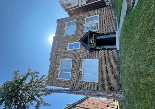 1st image of 5022 Elenore Avenue, Saint Louis, MO 63116 | MLS# MIS25058455