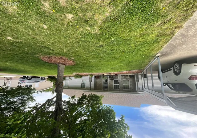 Photo 1 of Single family home for sale at 1880 Mary St, Scott City, MO 63780 | MLS# MIS25058657 | Listing updated on 2026-10-12