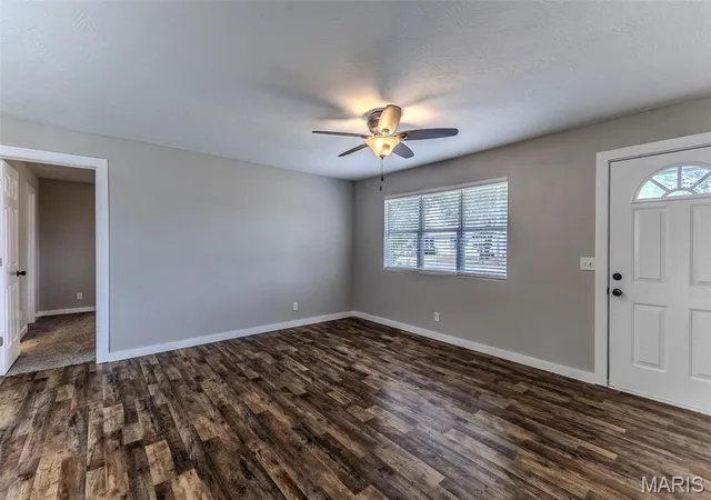 Photo 3 of Single Family Residence at 211 S Boyd St, Conway, MO 65632 | MLS# MIS25058995 | | Sold on 2025-11-18