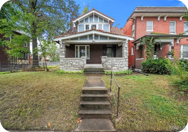 Photo 1 of Sale Pending at 5904 Waterman, Saint Louis, MO 63112 | MLS# MIS25060094 | Listing updated on 2025-09-14