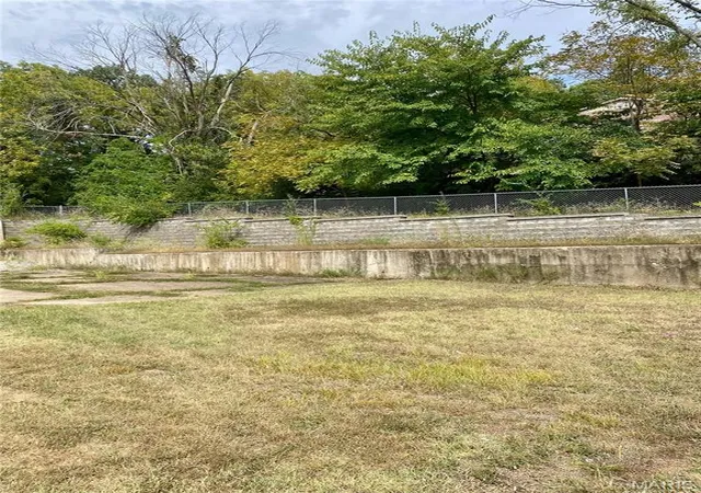 Photo 4 of Land for sale at 0 E Park St, Pacific, MO 63069 | MLS# MIS25062036 | Listing updated on 2026-09-30