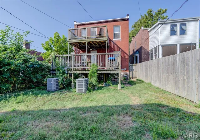 Photo 3 of Sale Pending at 4627 Rosa Ave, Saint Louis, MO 63116 | MLS# MIS25062539 | Listing updated on 2026-02-21