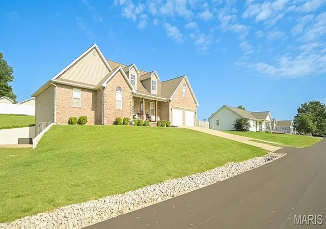 Homes for sale in Dexter, MO | 11559 Finley Dr, Dexter, MO 63841 | MLS# MIS25063117