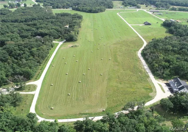 Photo 3 of Land for sale at Lot 22 Red Oak Road, Maywood, MO 63454 | MLS# MIS25063902 | Listing updated on 2026-09-21