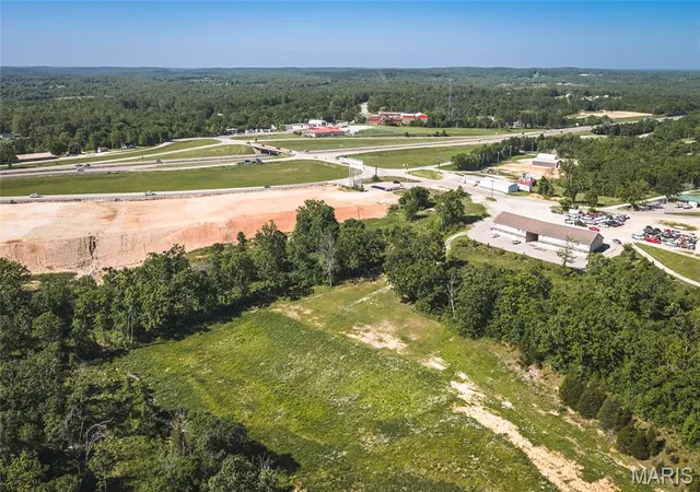 38th image of 198 Firehouse Dr, Waynesville, MO 65583 | MLS# MIS25064786