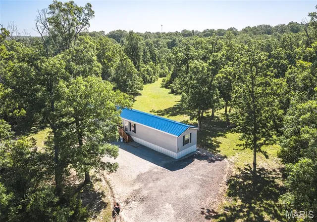 5th image of 198 Firehouse Dr, Waynesville, MO 65583 | MLS# MIS25064786