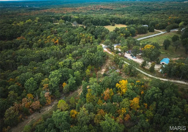 2nd image of 1 Firehouse Dr, Waynesville, MO 65583 | MLS# MIS25064807