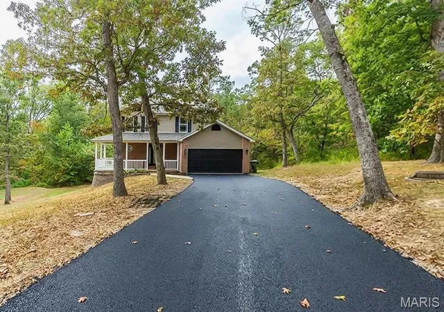 1st image of 541 Rock Creek Dr, Washington, MO 63090 | MLS# MIS25064836