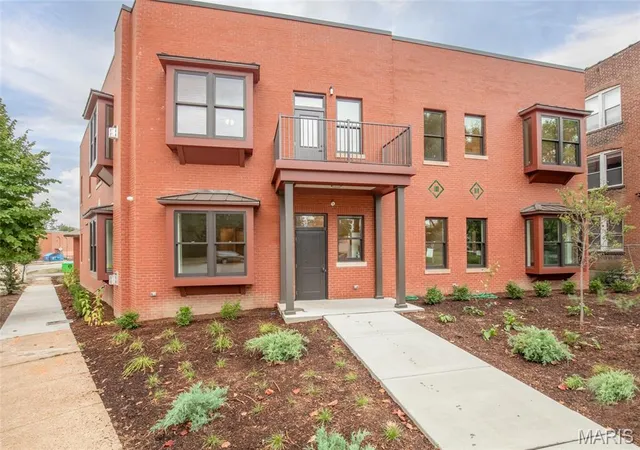 Photo 1 of Condo for sale at 6000 Washington Ave #101, St Louis, MO 63112 | MLS# MIS25065615 | Listing updated on 2026-05-01