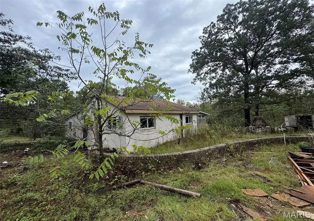Photo 3 of House for sale at Box 3815 Hc 3, Greenville, MO 63944 | MLS# MIS25065857 | Listing updated on 2026-02-19