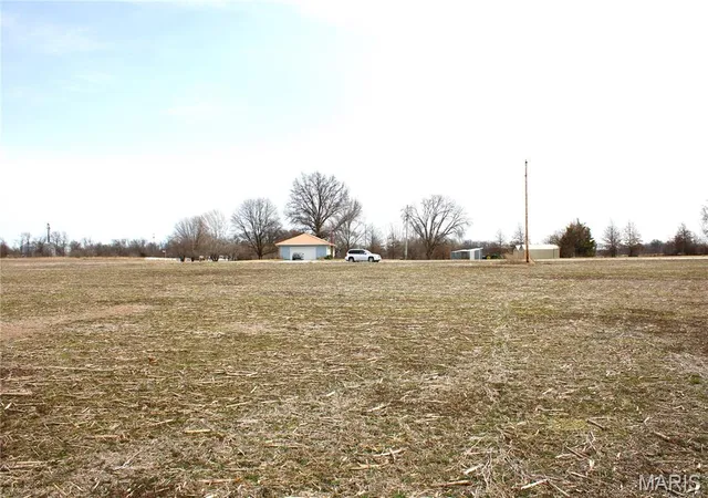 Photo 1 of Land for sale at 2 Monroe Road 875, Paris, MO 65275 | MLS# MIS25066385 | Listing updated on 2026-03-17