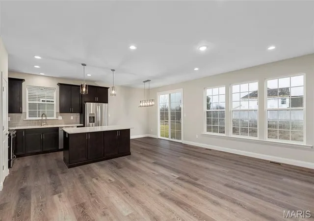 Photo 3 of Single family home for sale at 1 Tbb Lansford 3 Car @ The Villages At Post Farms, O'fallon, MO 63385 | MLS# MIS25067011 | Listing updated on 2026-10-12