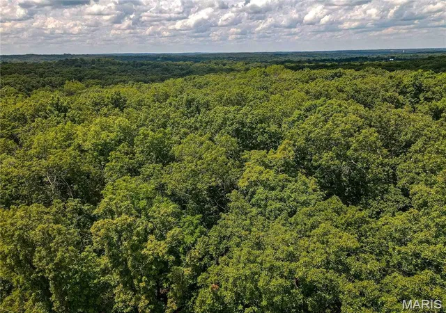 2nd image of 1811 Hendricks Rd, Robertsville, MO 63072 | MLS# MIS25067376