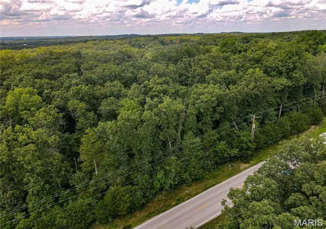 5th image of 1811 Hendricks Rd, Robertsville, MO 63072 | MLS# MIS25067376