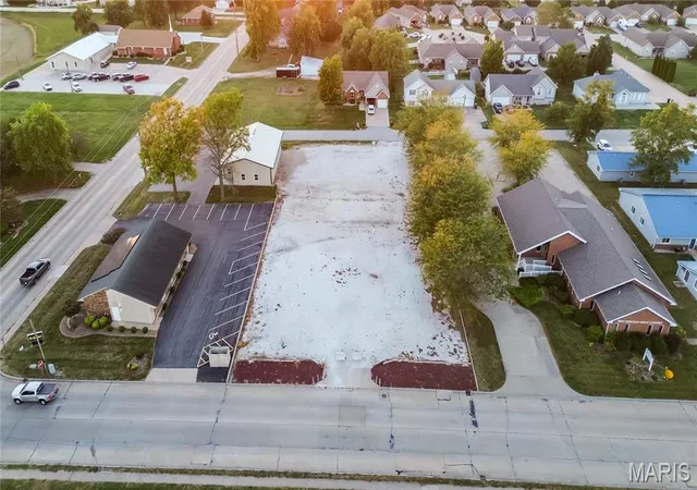 Photo 1 of Land for sale at 1120 S Liberty St, Jerseyville, IL 62052 | MLS# MIS25068153 | Listing updated on 2025-10-07