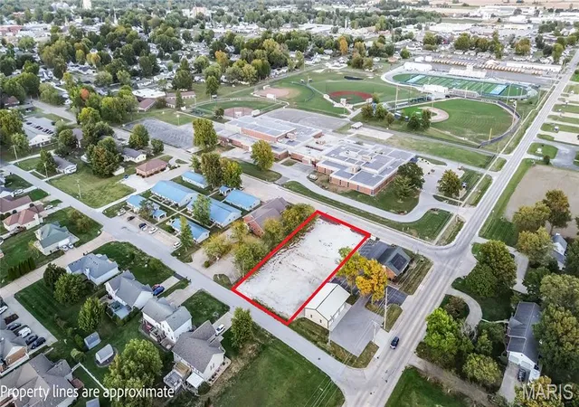 Photo 2 of Land for sale at 1120 S Liberty St, Jerseyville, IL 62052 | MLS# MIS25068153 | Listing updated on 2025-10-07