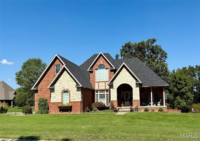 Homes for sale in Lebanon, MO | 2528 Copperwood Dr, Lebanon, MO 65536 | MLS# MIS25068320