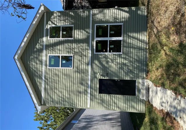 Photo 1 of Single family home for sale at 6516 Etzel Ave, Saint Louis, MO 63130 | MLS# MIS25068809 | Listing updated on 2026-09-01