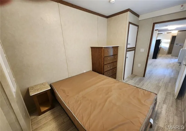 Photo 3 of Manufactured home for sale at 411 W Nelson, Conway, MO 65632 | MLS# MIS25068838 | Listing updated on 2026-10-08