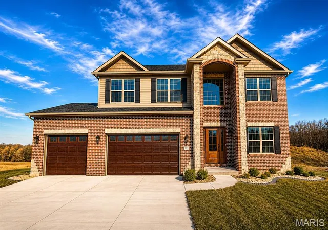 Homes for sale in O'fallon, IL | 712 Creekwood Ct, O'fallon, IL 62269 | MLS# MIS25068912