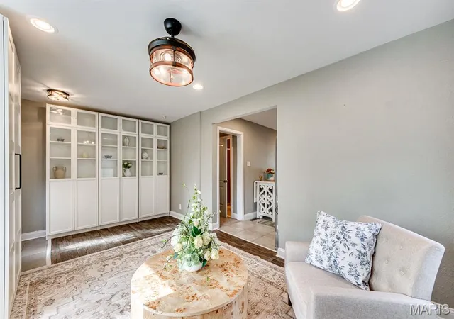 Photo 4 of Single Family Residence at 2825 Telegraph Rd, Saint Louis, MO 63125 | MLS# MIS25071161 |  | Sold on 2026-02-03