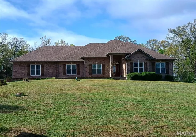 Homes for sale in Salem, MO | 345 County Road 5015, Salem, MO 65560 | MLS# MIS25071222