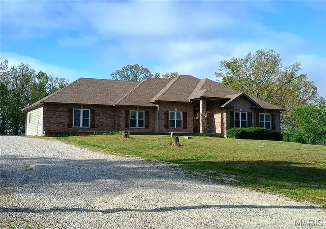 Homes for sale in Salem, MO | 345 County Road 5015, Salem, MO 65560 | MLS# MIS25071222