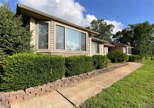 Homes for sale in West Plains, MO | 7584 Private Road 2453, West Plains, MO 65775 | MLS# MIS25071474