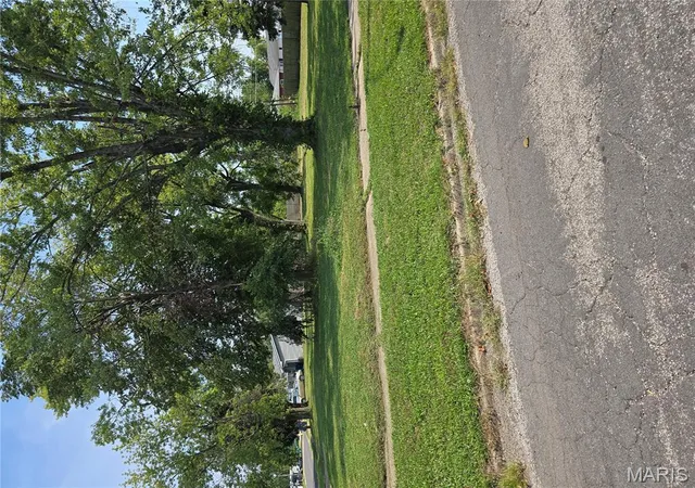 Photo 1 of Land for sale at 2830 Cayuga St, Granite City, IL 62040 | MLS# MIS25071558 | Listing updated on 2025-10-23
