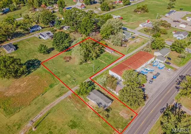 Homes for sale in Willisville, IL | 929 State Route 4, Willisville, IL 62997 | MLS# MIS25071566