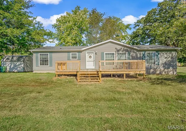 Homes for sale in Willisville, IL | 929 State Route 4, Willisville, IL 62997 | MLS# MIS25071566