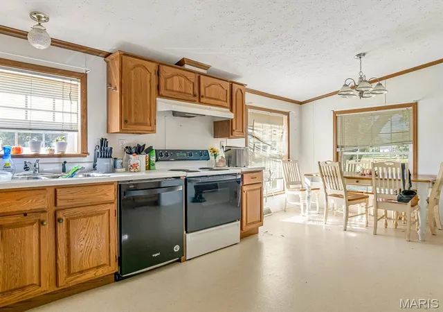 Homes for sale in Willisville, IL | 929 State Route 4, Willisville, IL 62997 | MLS# MIS25071566