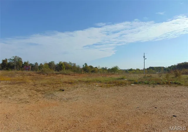 Photo 1 of Land for sale at 0 Corner 160 And 21 S, Doniphan, MO 63935 | MLS# MIS25072203 | Listing updated on 2026-05-26