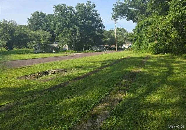 1st image of 912 Olive St, New Haven, MO 63068 | MLS# MIS25073002