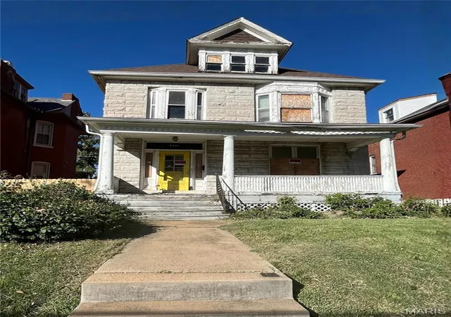 Photo 2 of Single family home for sale at 5461 Enright Ave, Saint Louis, MO 63112 | MLS# MIS25073310 | Listing updated on 2026-09-21