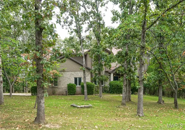 Photo 3 of Single family home for sale at 503 Lariat Ln, Rolla, MO 65401 | MLS# MIS25073359 | Listing updated on 2026-08-05