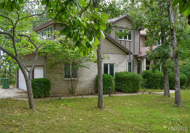 Photo 3 of Single family home for sale at 503 Lariat Ln, Rolla, MO 65401 | MLS# MIS25073359 | Listing updated on 2026-08-05