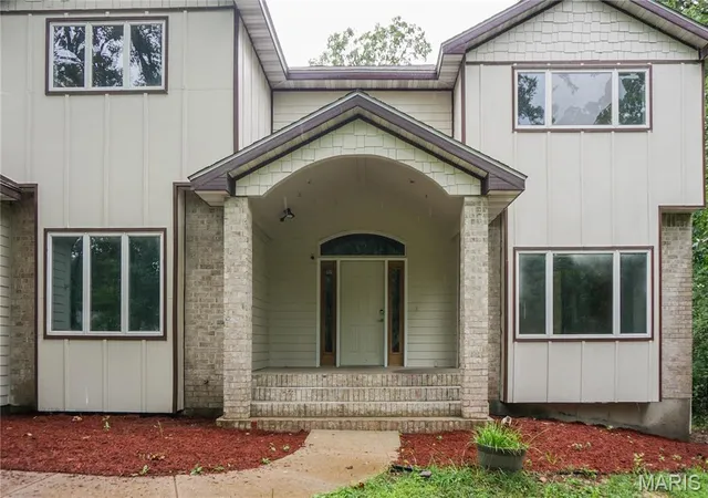 2nd image of 503 Lariat Ln, Rolla, MO 65401 | MLS# MIS25073359
