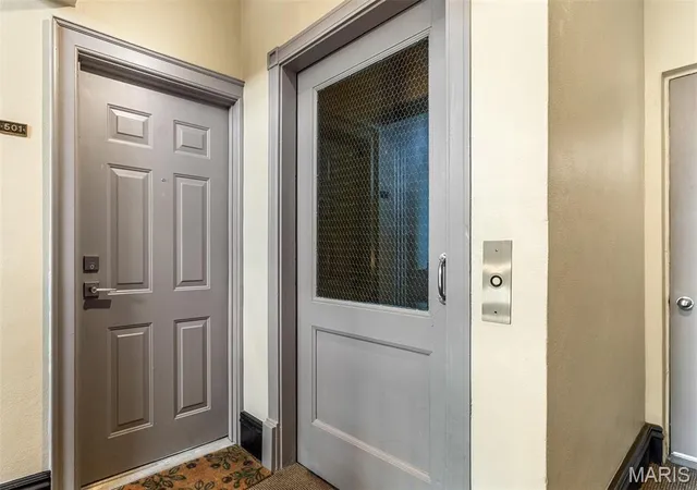 Listing Photo 4 - Condo for sale in building located at 321 Belt Ave, St. Louis, MO 63112 - Unit #501