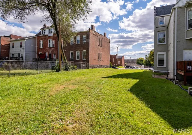 Photo 4 of Land for sale at 4165 Washington Blvd, Saint Louis, MO 63108 | MLS# MIS25073510 | Listing updated on 2025-12-23