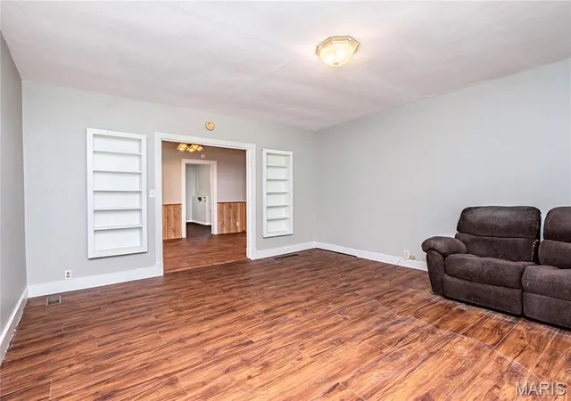 2nd image of 7000 Twin River Rd, Eureka, MO 63025 | MLS# MIS25074113