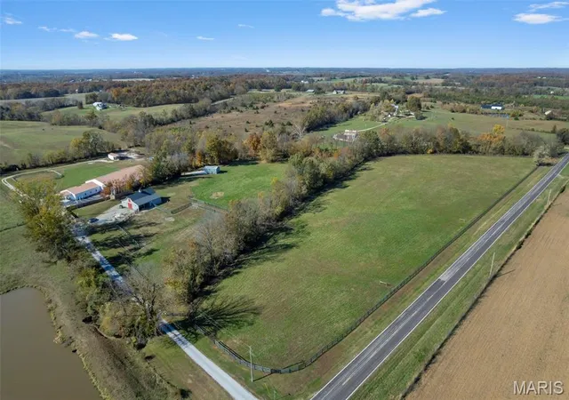 3rd image of 184 Hope Hill Rd, Oak Ridge, MO 63769 | MLS# MIS25074144