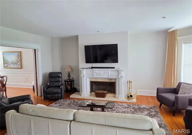 Photo 3 of Condo for sale at 14 N Kingshighway Blvd #6BS, Saint Louis, MO 63108 | MLS# MIS25074501 | Listing updated on 2026-08-17